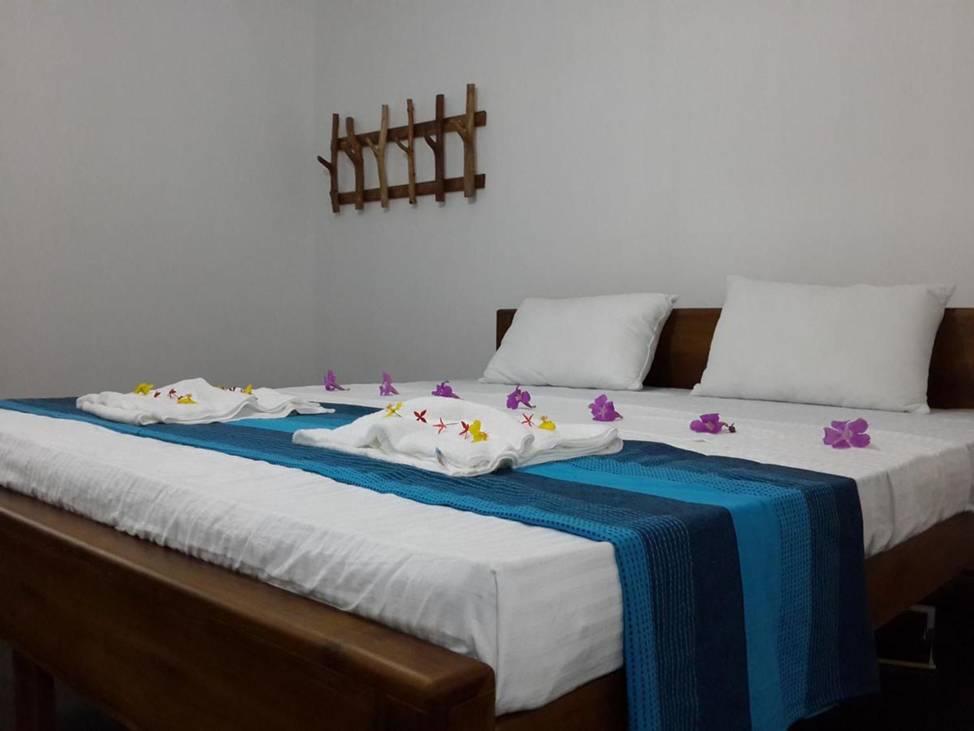 Wild Eagle Safari Resort Udawalawe Kültér fotó